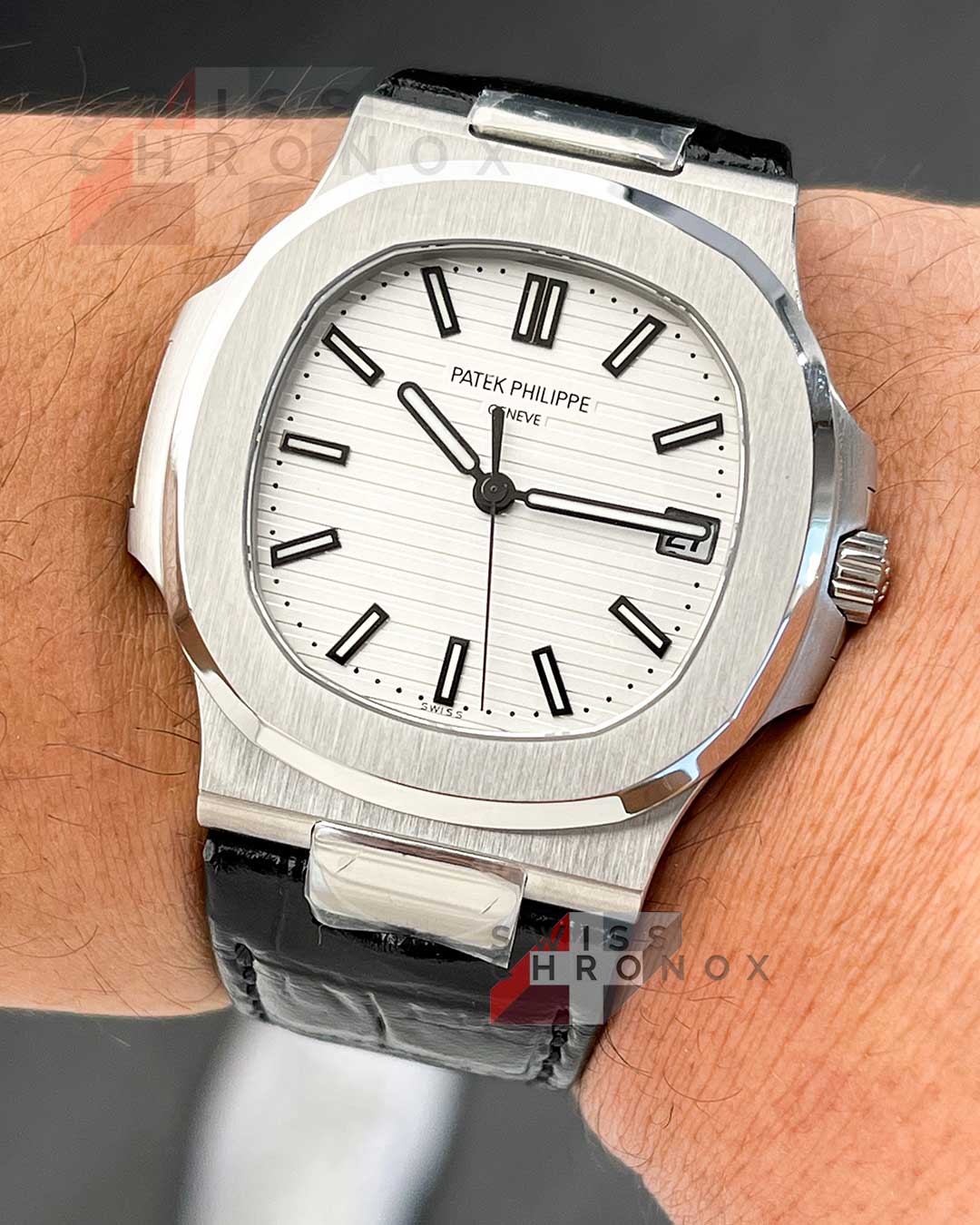 patek philippe nautilus silver dial 5711 1a leather