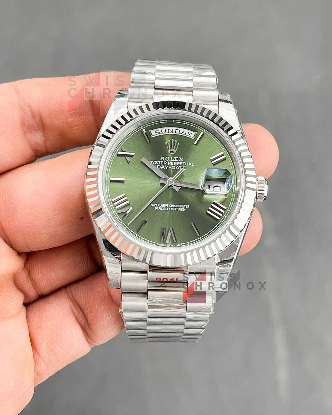 rolex day date 40 white gold olive green dial 228239 7