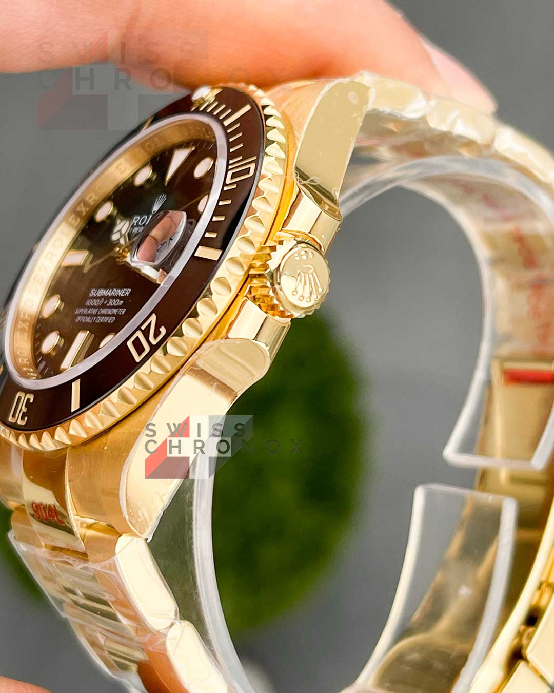 rolex submariner 41mm 126618ln yellow gold black dial 5