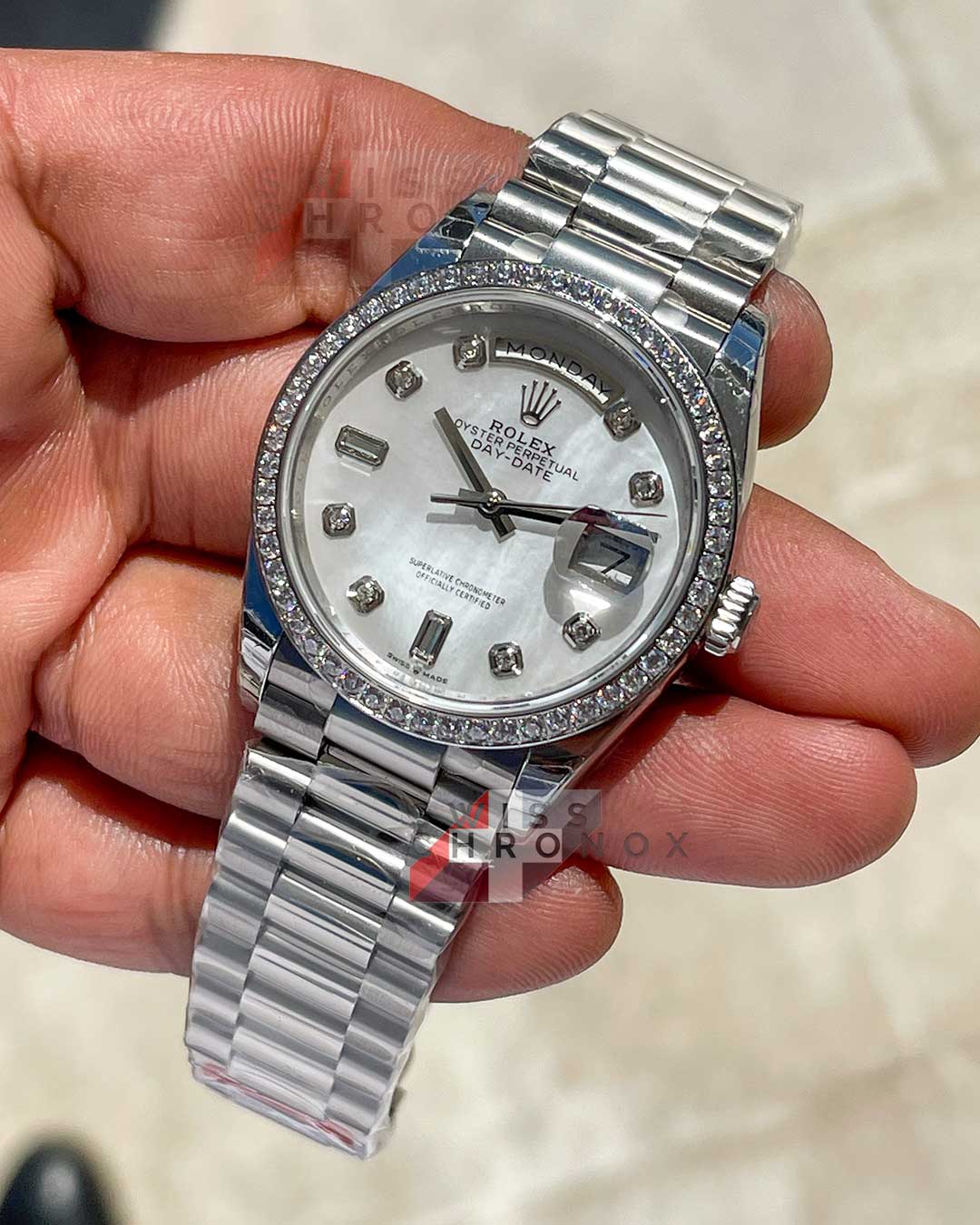 rolex day date 36 white gold mother of pearl 128239 2 3