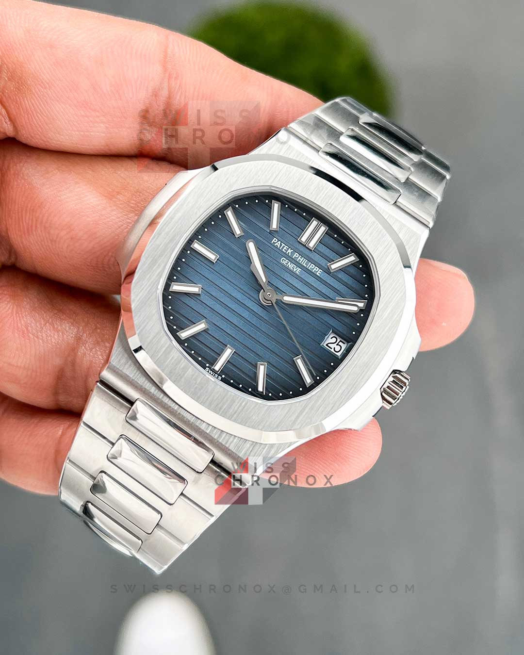 Patek philippe hotsell nautilus 5711 review